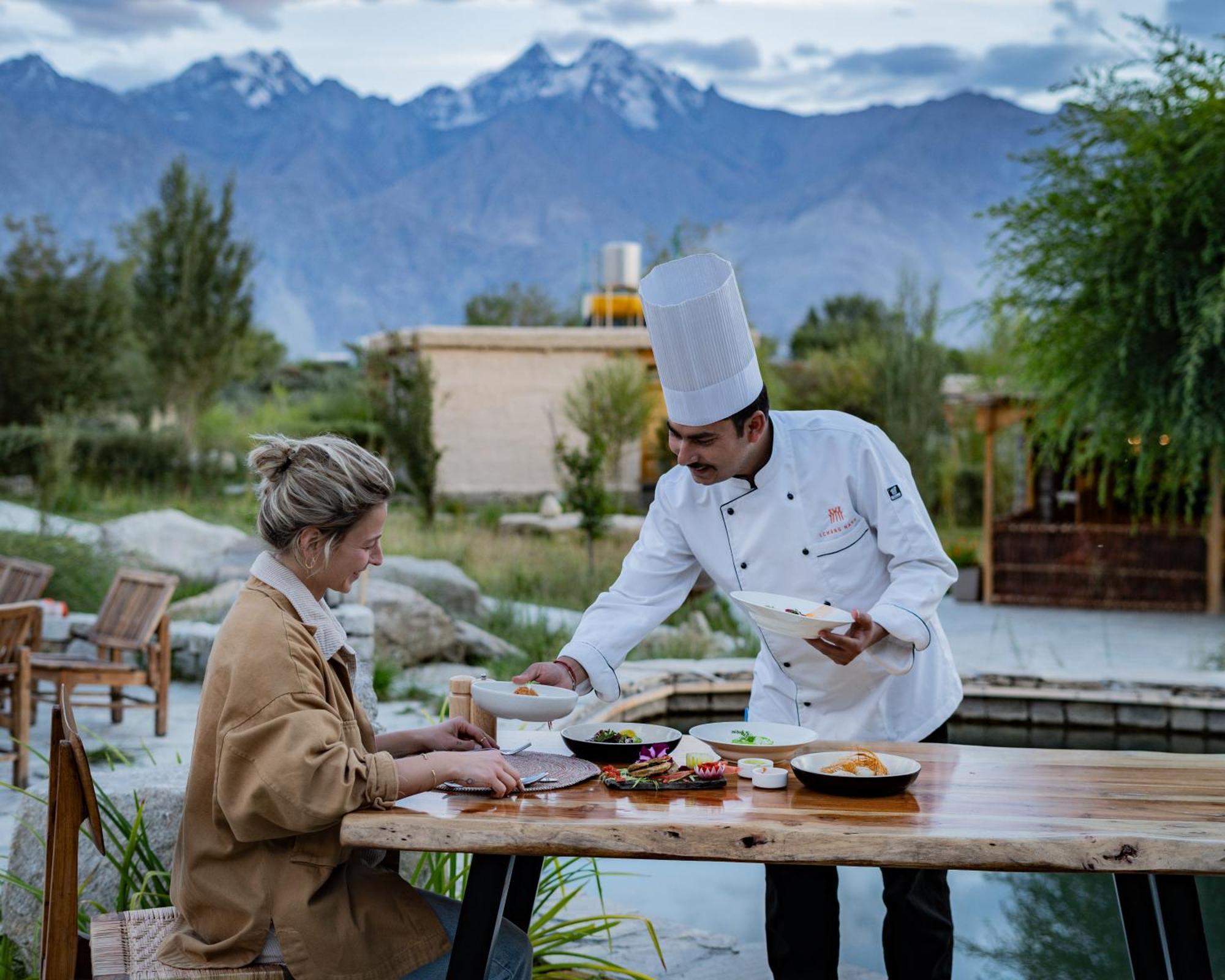 Lchang Nang Retreat-The House Of Trees-Nubra Valley Hotel Sumur Luaran gambar