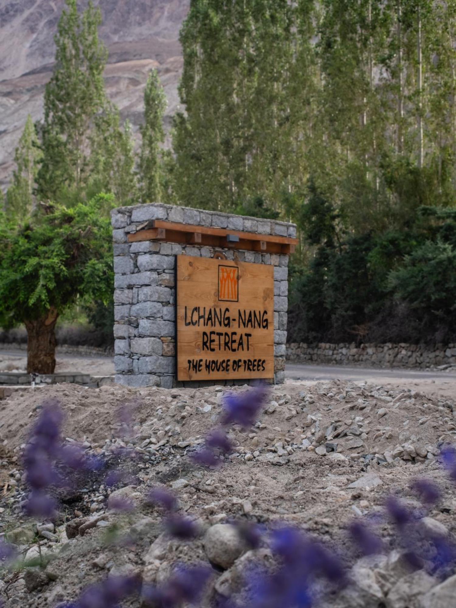 Lchang Nang Retreat-The House Of Trees-Nubra Valley Hotel Sumur Luaran gambar